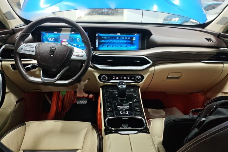 Used Bestune T77 2019 230 TID Automatic Prestige Version China VI Emission Standard