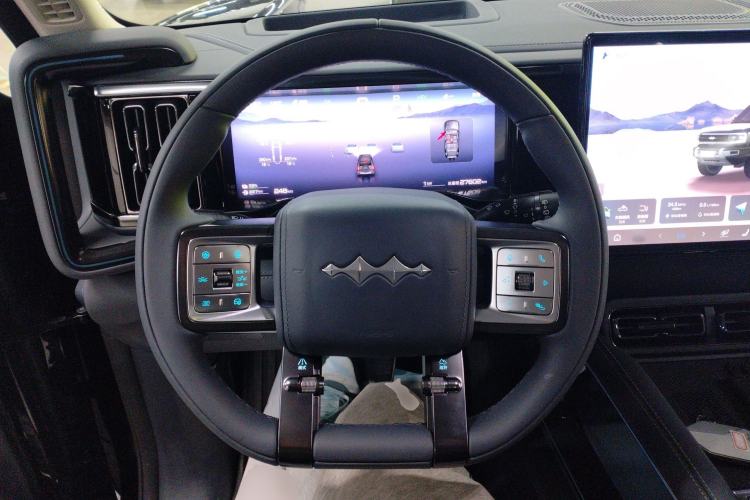 Used Formula Leopard 5 2023 Navigator Edition