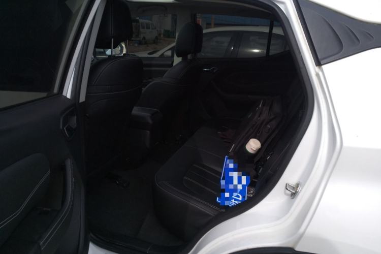 Used Soueast DX3 2022 1.5L Manual Luxury Version Left Rear Seat