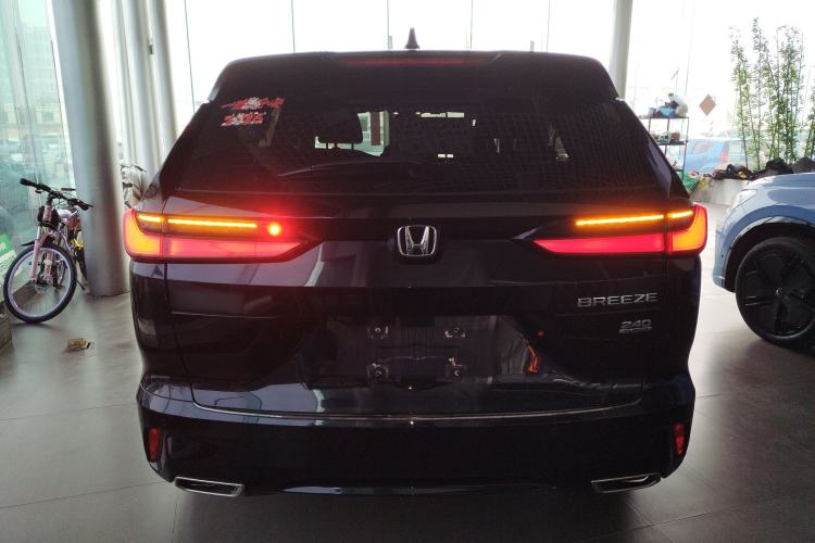 Used Honda Breeze 2023 240TURBO Two-Wheel-Drive Luxury Edition 5 Seats
