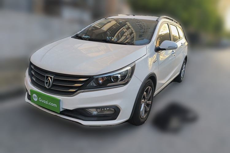 Used Baojun 310W 2017 1.5L Manual Comfort Version China V