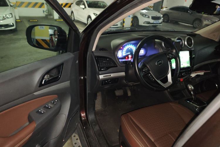 Used BYD S7 2015 2.0T Upgraded Automatic Luxury Version