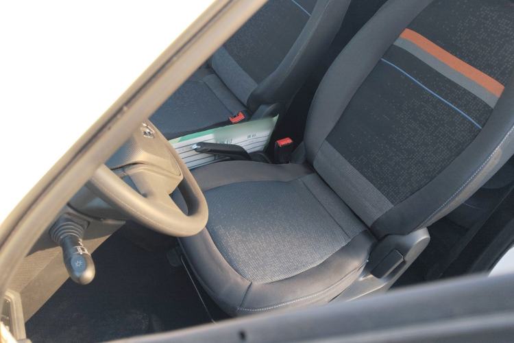 Used Wuling Hongguang MINIEV 2020 Freedom Version Lithium Iron Phosphate Left Front Seat