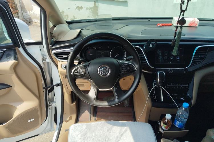 Used Buick GL8 2018 ES 28T Flagship Model China VI Standard