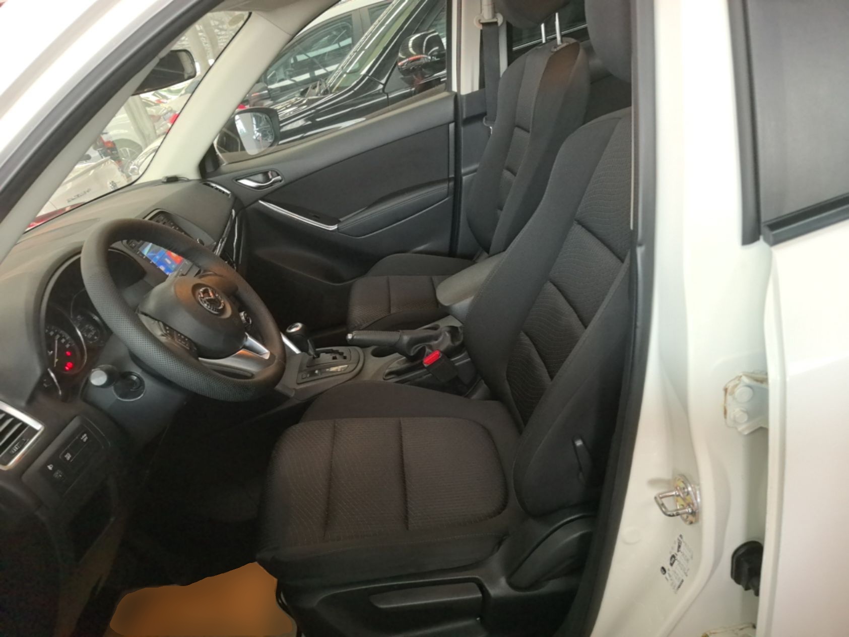 Vordere Reihe im Auto
