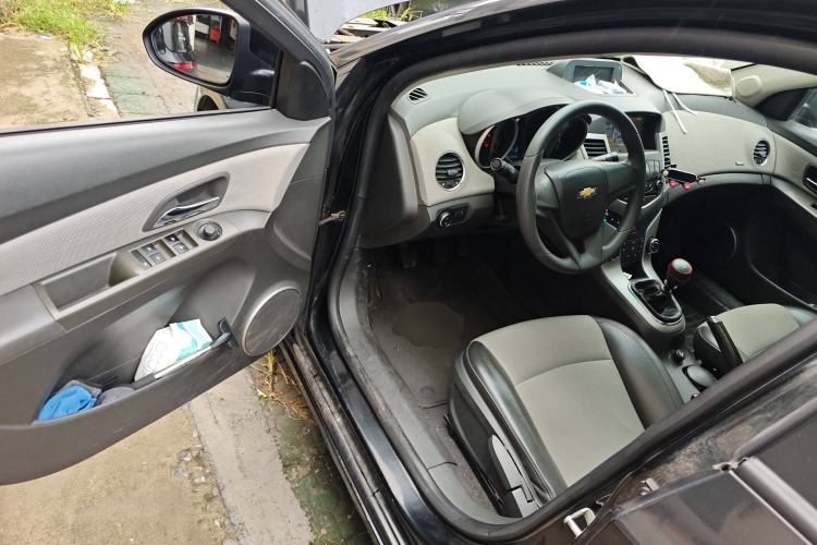 Used Chevrolet Cruze 2013 1.6L SE MT