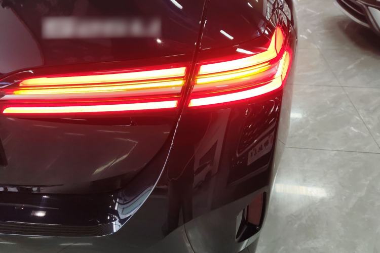 Used BMW 5 Series 2025 525Li M Sport Package