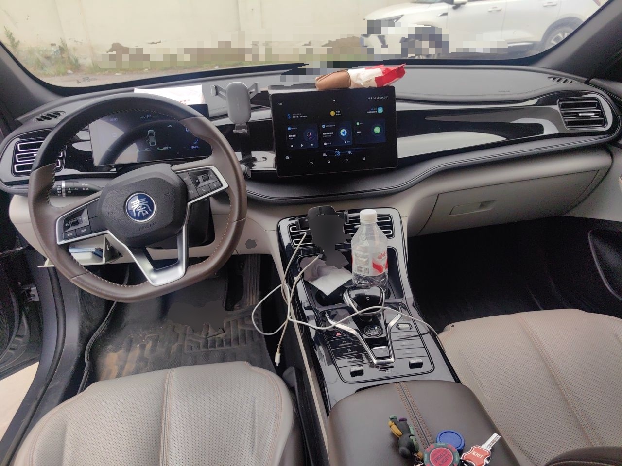 BYD Qin PLUS 2024 HONOR Edition DM-i 55KM Leading Model — снимка 9