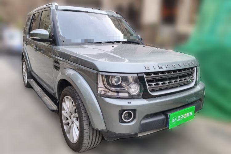Used Land Rover Discovery 2014 3.0 SC V6 HSE Front Right 45 Deg