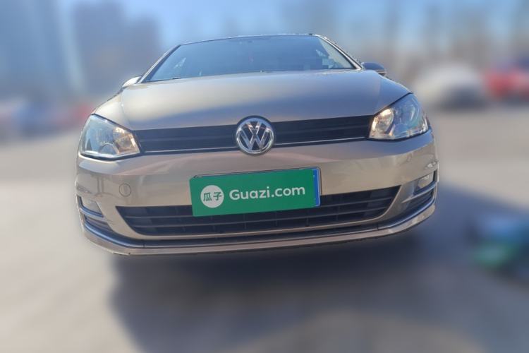 Used Volkswagen Golf 2016 1.6L Automatic Fashion Model
