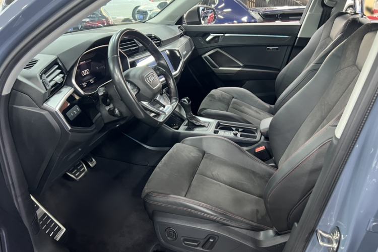 Used Audi Q3 2022 40 TFSI RS Package Performance Model
