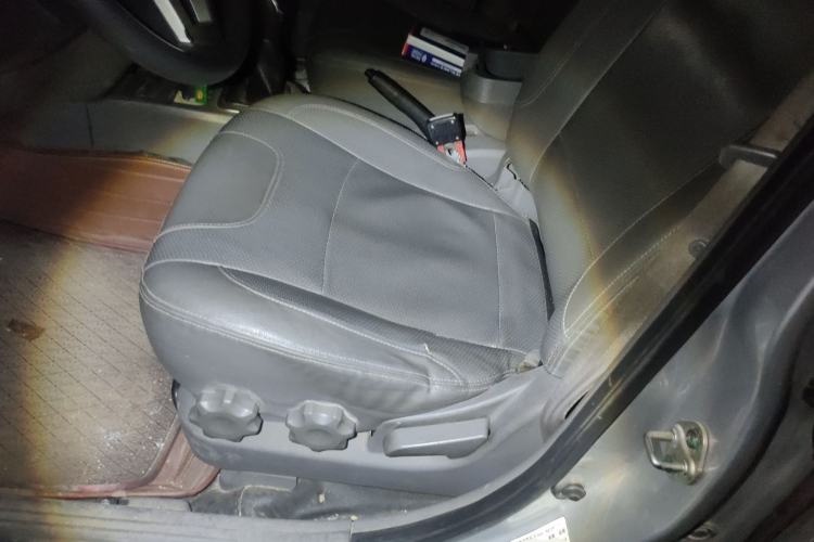 Used BAIC Weiwang M20 2014 1.5L Ultra-Luxury BJ415B