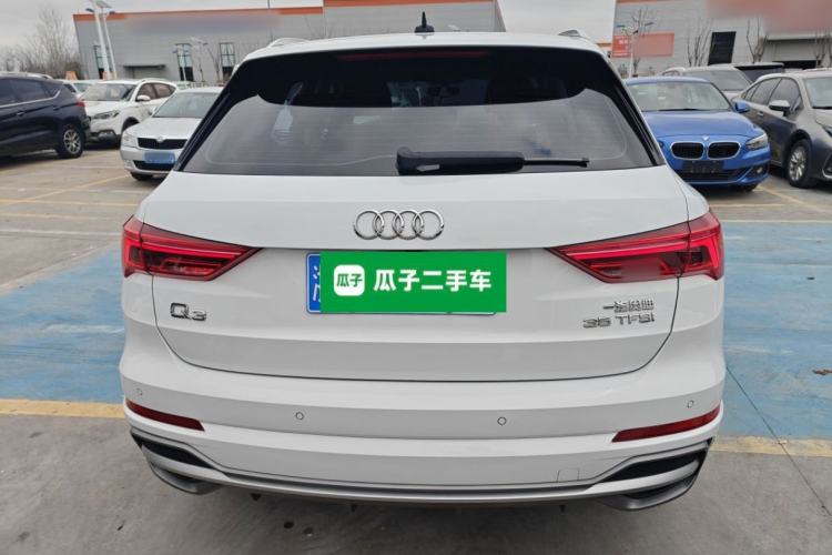 Used Audi Q3 2021 35 TFSI Fashion Dynamic Model
