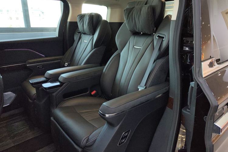 Used Hongqi HQ9 PHEV 2024 2.0T Four-Wheel Drive Luxury Edition