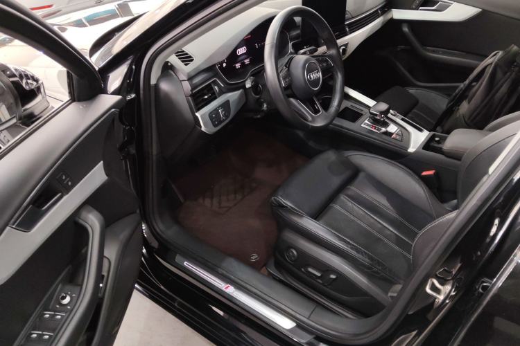 Used Audi A4L 2020 40 TFSI Luxury Dynamic Model