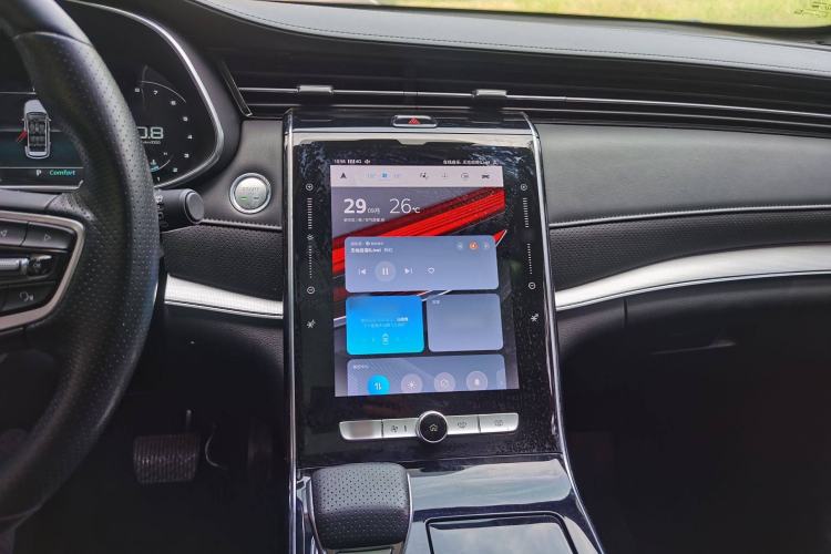 Used Roewe RX5 MAX 2019 300TGI Automatic Smart Cabin Luxury Edition
