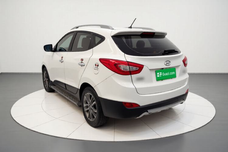 Used Hyundai ix35 2015 2.0L Automatic 2WD Smart Version China V Standard
