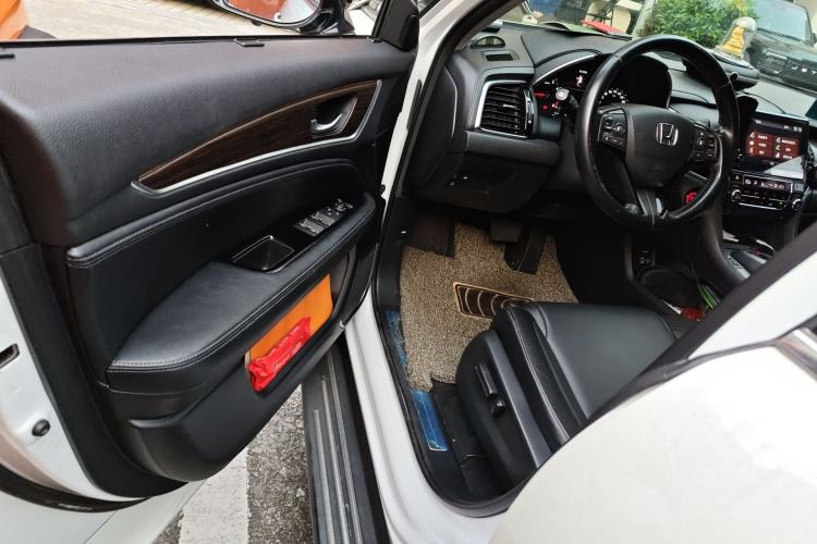 Used Honda Avancier 2017 370TURBO 2WD Luxury Edition Driver Seat