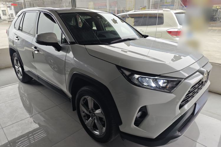 Used Toyota RAV4 2020 2.0L CVT 4x4 Trend Edition