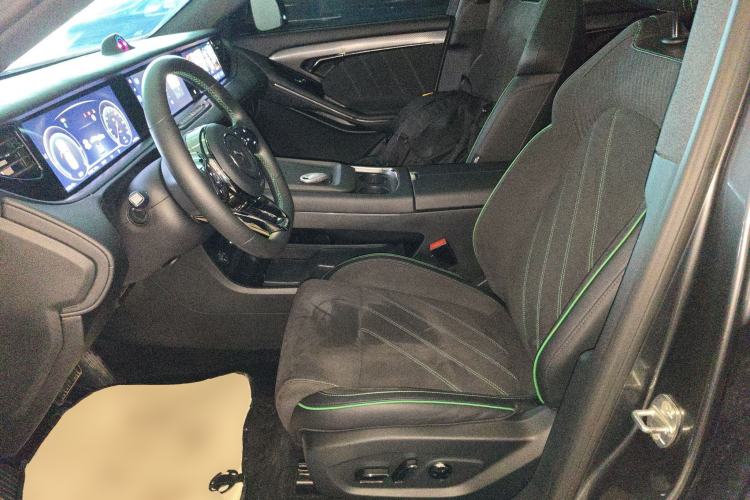 Used VOYAH FREE 2025 318 318 km Rear-Drive Touring Edition Left Front Seat