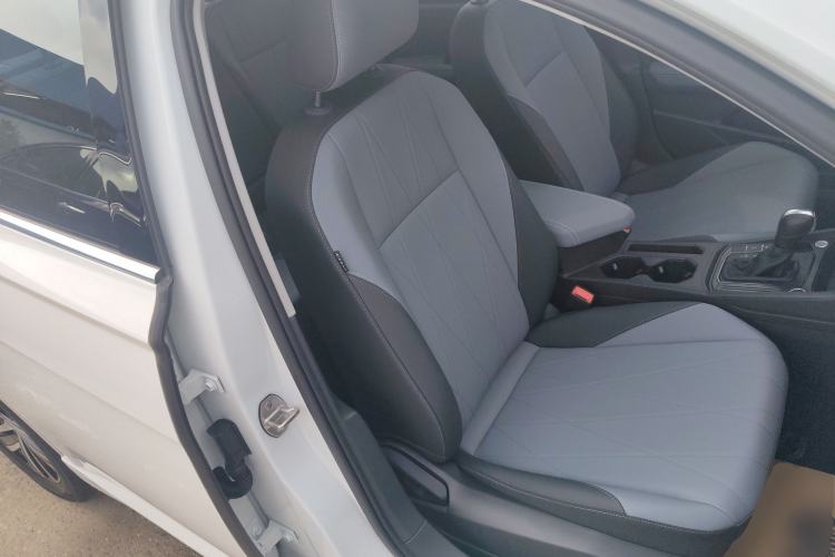 Used Volkswagen Lavida 2024 1.5L Automatic 5 Million Edition Right Front Seat