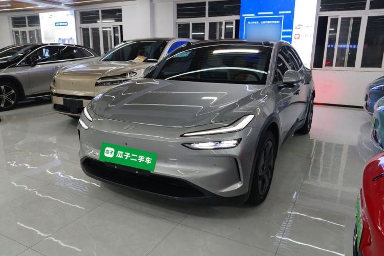 Used ONVO L60 2024 60 kWh Rear-Drive Version