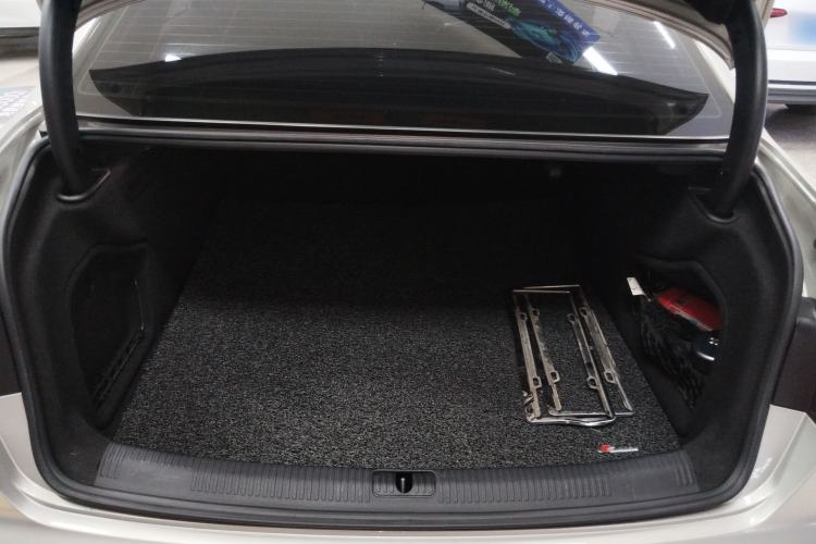 Used Audi A4L 2019 40 TFSI Fashion Edition China VI Emission Standard