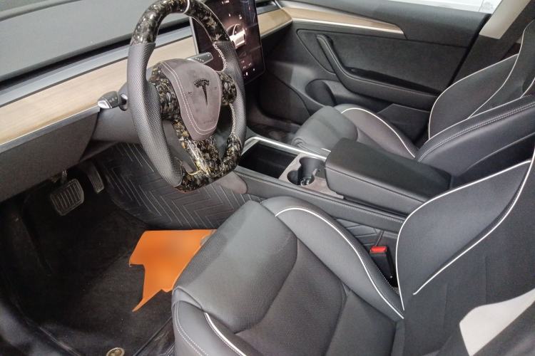 Used Tesla Model 3 2022 Rear-Wheel-Drive Version Left Front Seat