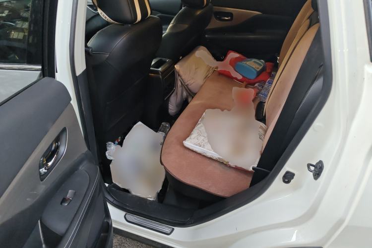 Used Nissan Murano 2019 2.5L XL Two-Wheel Drive Smart Connect Luxury Edition China VI Standard Left Rear Seat