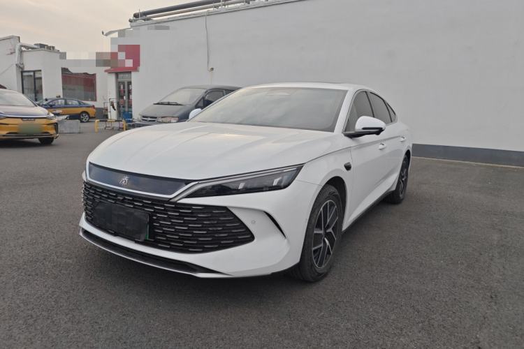 Used BYD Qin L 2025 DM-i Smart Drive 120KM Superior Model
