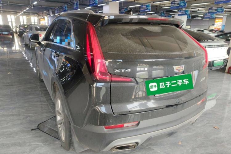 Used Cadillac XT4 2020 28T Two-Wheel-Drive Leading Version
