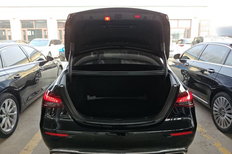 Used Mercedes-Benz E-Class 2018 E 300 L Sport Luxury Edition