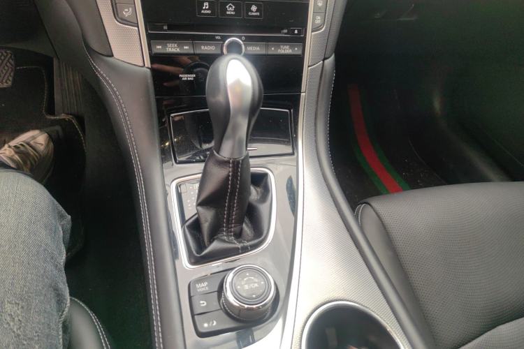 Used Infiniti Q50L 2016 2.0T Enjoyment Edition
