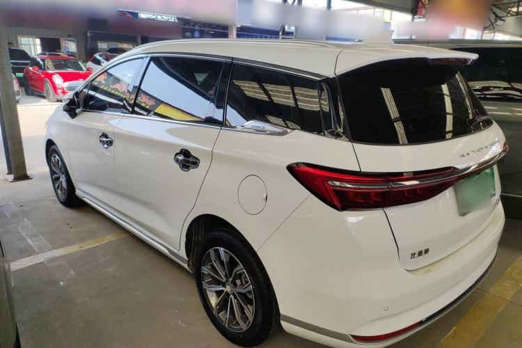 Used BYD Song MAX 2021 Upgraded Model 1.5T Automatic Luxury 6-Seater
