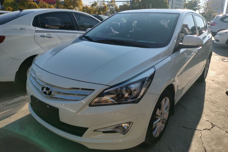 Used Hyundai Verna Ray 2014 1.6L Automatic TOP