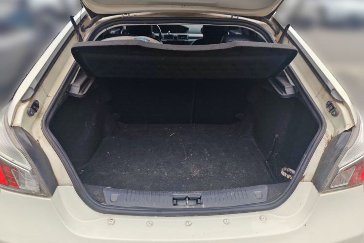 Used MG 6 2013 Hatchback 1.8L Automatic Drive Value Edition Trunk