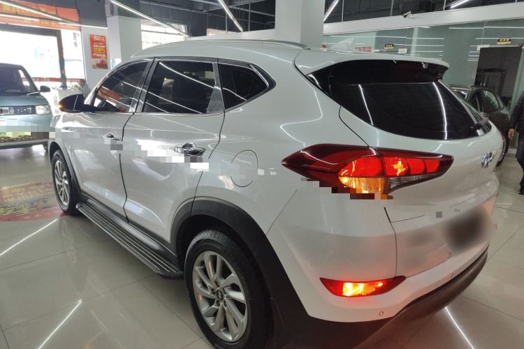 Used Hyundai Tucson 2015 1.6T Dual-Clutch Two-Wheel-Drive Smart Model
