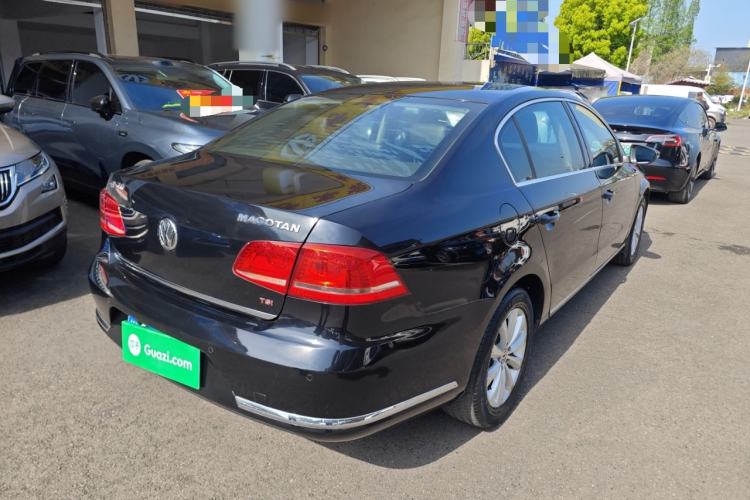 Used Volkswagen Magotan 2015 Revised Version 2.0 TSI Luxury Edition
