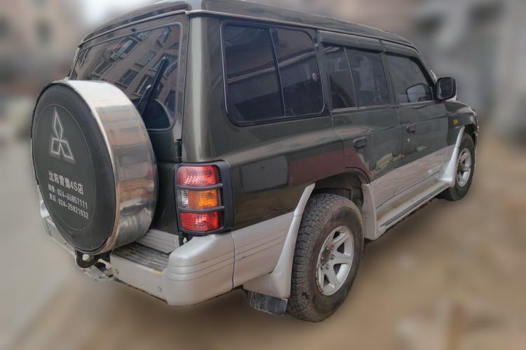 Used Leopaard Heijingang 2013 2.2L Manual Two-Wheel Drive Standard Version Rear Right 45 Deg