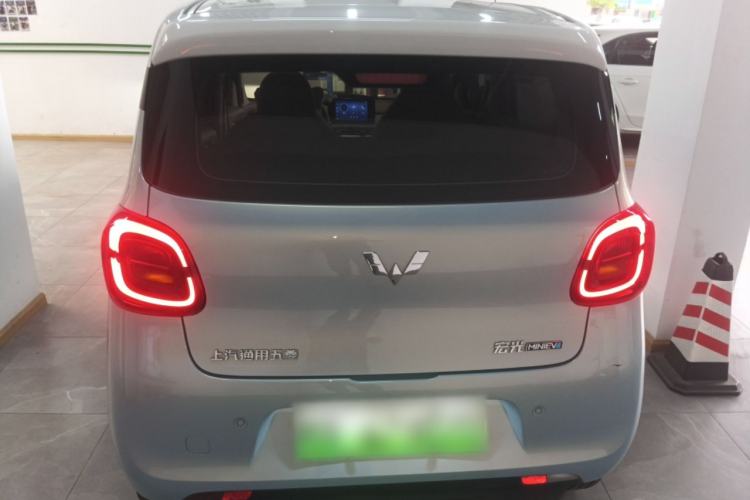 Used Wuling Hongguang MINIEV 2025 Four-Door Version Premium Edition Rear