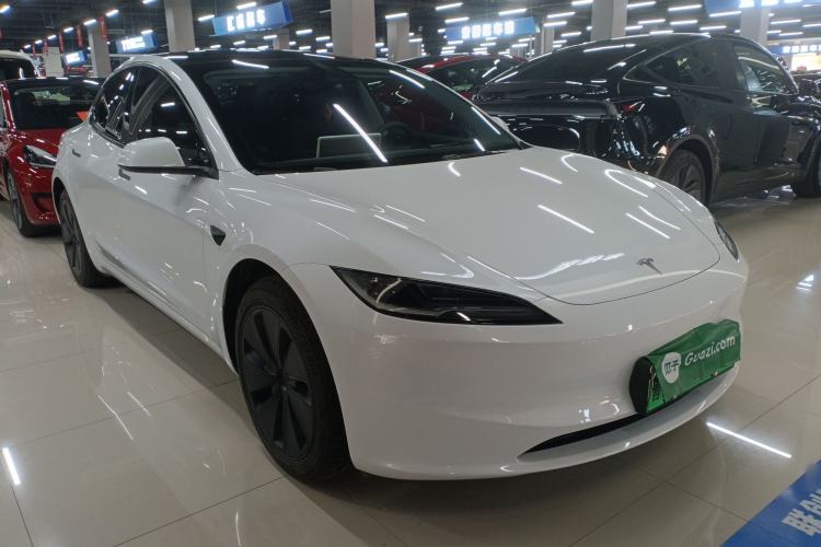 Used Tesla Model 3 2025 Rear-Wheel-Drive Version