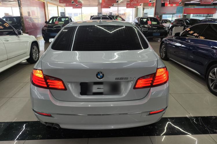 Used BMW 5 Series 2014 525Li Luxury Design Package