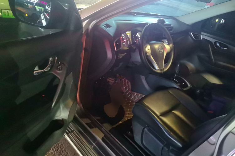 Used Nissan X-Trail 2014 2.0L CVT Comfort Edition 2WD
