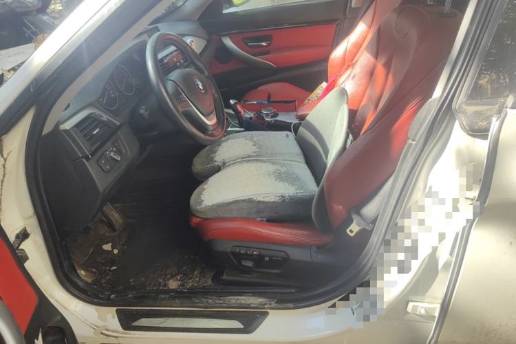 Used BMW 3 Series GT 2014 320i Design Package Model Left Front Seat