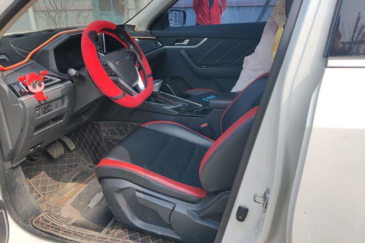 Used Venucia T60 2020 1.6L CVT Smart Drive Version China VI Standard
