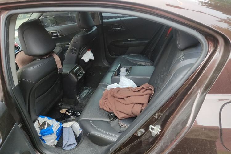 Used Honda Accord 2014 2.4L EX Luxury Edition Left Rear Seat