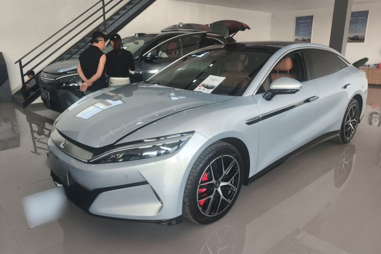 Used BYD Han L 2025 EV Four-Wheel Drive LiDAR Flagship Model