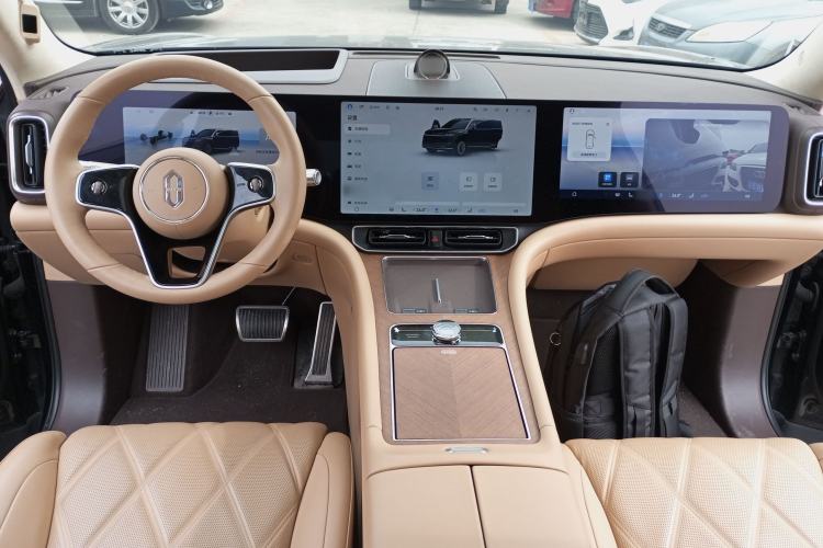 Used Hima AITO M9 2025 Extended-Range Ultra Version 52 kWh 6-Seater