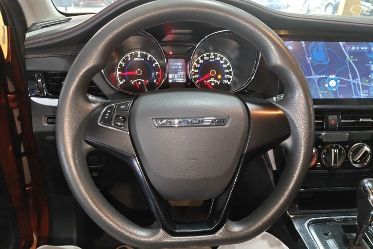 Used Venucia T70 2018 2.0L CVT Smart Edition