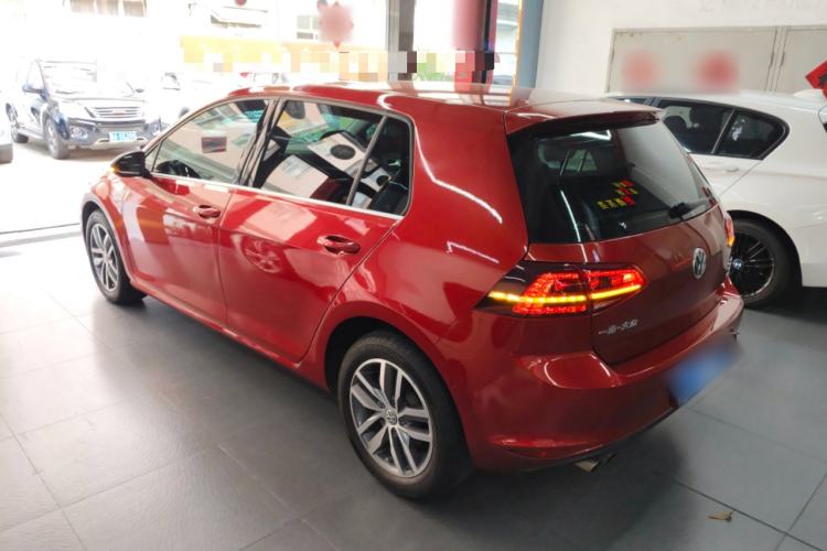 Used Volkswagen Golf 2017 230TSI Automatic Luxury Million-Vehicle Commemorative Edition Exterior 2